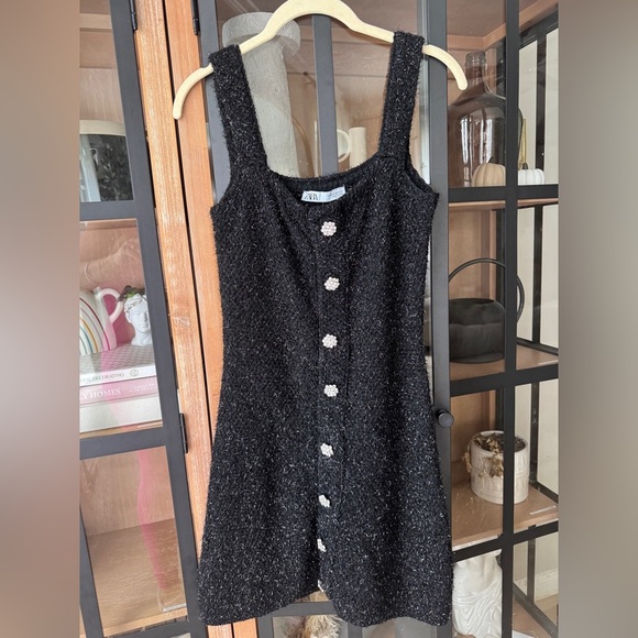 Zara Tweed Mini Dress Eyelash Metallic Knit Jewel Button Blogger favorite - Picture 2 of 14